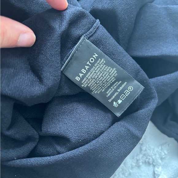 Aritzia Babaton Black Top - Picture 5 of 6